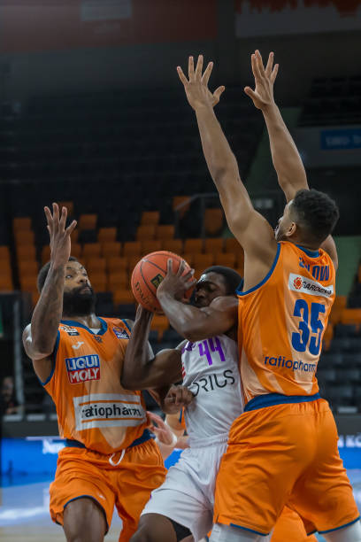 顿的进攻体 顿的进攻体