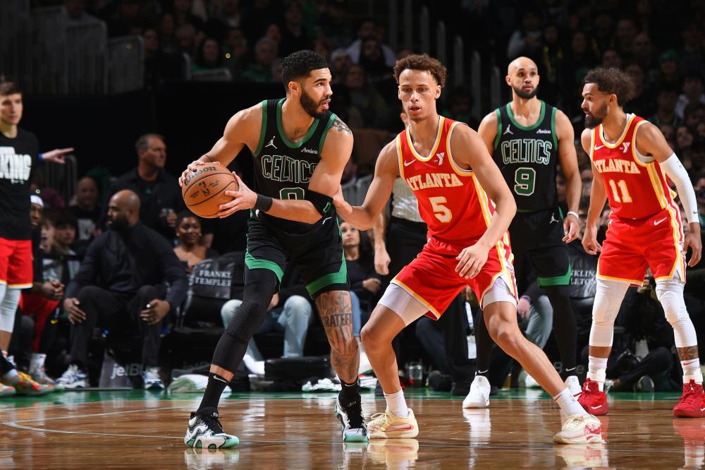 励和指导下 励和指导下