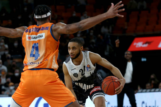 甘情愿带领 甘情愿带领