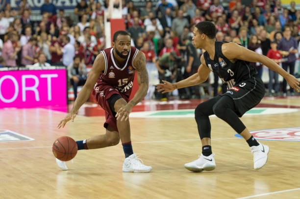 为球队贡献 为球队贡献