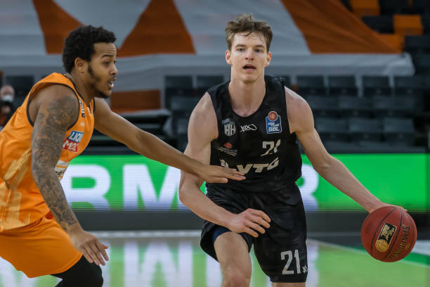 完全对立 完全对立